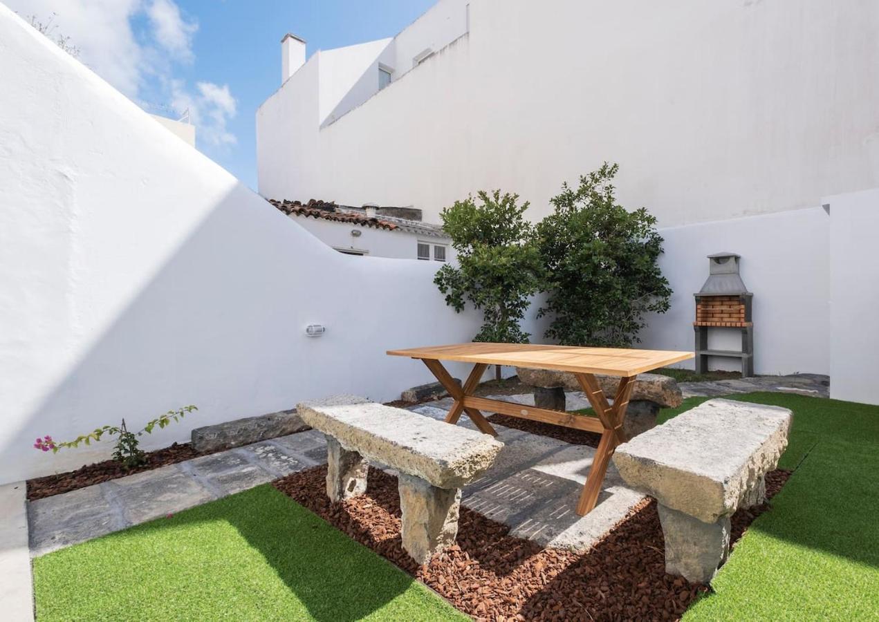 Magma House Apartment ปอนตาเดลกาดา ภายนอก รูปภาพ